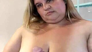 luly latina wants your cum, big ass ready