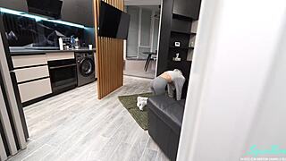 hot milf in leggings enjoys a relaxing session after yoga