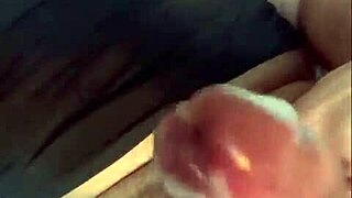 handsome muscular man encourages you to cum 💪