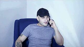 On a hot call, I end up fucking the girl in cowgirl with big tits and squirting 😈