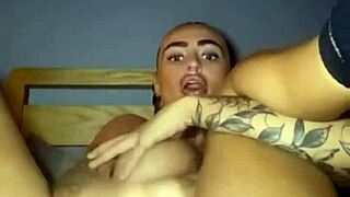 Thick Titty Scottish Teen 18+ Plays With Ass Solo