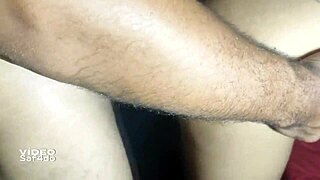 atendente de caixa novinha dando pro gerente no deposito