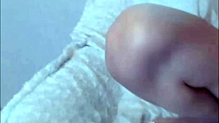 Oh wow, this busty teen amateur is fingering her shaved cunt up close until she squirts everywhere! 💦