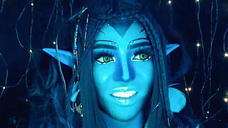 She dances beautifully on webcam for avatar