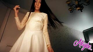 Sweet Brunette Babe Fingers Herself To Orgasm