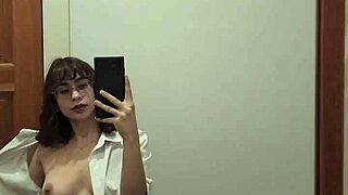 Teen Amateur Striptease