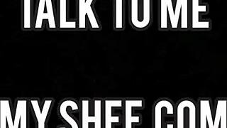 brazilian girlfriend with big ass fucks outdoors in leggings