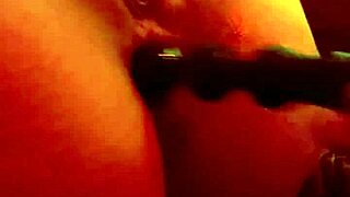 Tootighttodrip says, 'take this toy up my ass until i cum'