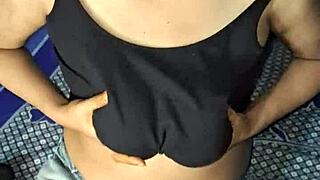 ohhh sooo hot big boobs bhabhi