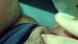 sozinha em casa, louca pra alguem me comer?