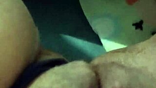 sozinha em casa, louca pra alguem me comer?