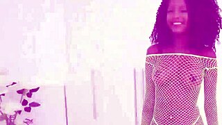 Just turned 19, jenny pretinha's first anal with huge brazilian cock?