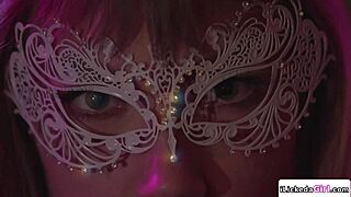 Petite Blonde Getting Facesitted By Lesbian Sugarmom With Cunilingus