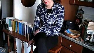 loser serves goddess in bdsm humiliation