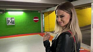 risky public blowjob, blonde slut swallows all! 🚗