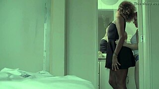 emme white and giovana bombom finger each other in hotel