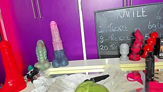 hot slut siswet takes a huge dildo in her nice smelly ass on cam