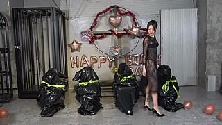 i got four masochistic men delivred to mistress sara for bdsm party