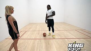 america's top cuck wife bbc slut cassie bender deepthroats huge cock