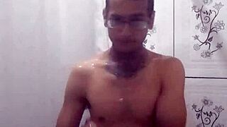 I Exposed Myself Online For Neighborhood Slut, Now I'll Fuck Her