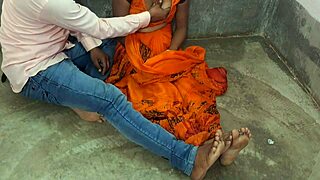 Indian Hot Bhabhi Enjoys Sex With Tailor Master