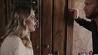 i'm the kidney donor makin a surprise visit to blonde anna claire clouds, and we fucked so hard.