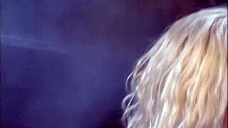 Hannah Harper And Cindy Crawford Engage In Rough Lesbian Sex