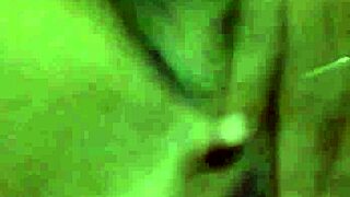 18 year old girl masturbating and cumming