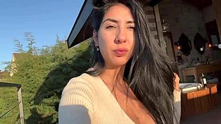 Renatinha Mello Does Golden Rain Fetish in Cabin with Latina
