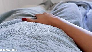 Acordei Com Tesão E Toquei Siririca Até Encharcar A Minha Calcinha