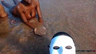 Intense Emotions Surge During Beach Sex Vacation With Wet Pussy