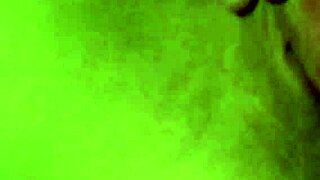 big pussy lips stretching wide open