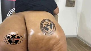 i love modeling with poundhardxxx's chubby supreme