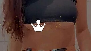 Hotwife Queen Takes Bath And Films It For Us