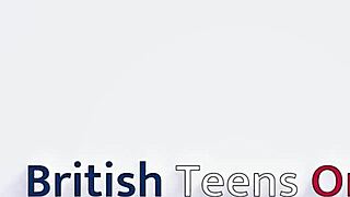 i'm a brit teen givin an oily handjob to him