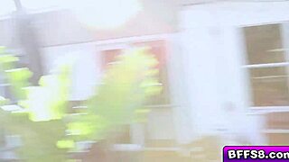 Peter Lets Gals Suck His Big Cock