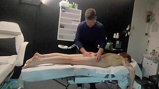 lady comes for massage, masseur fucks her face and pussy