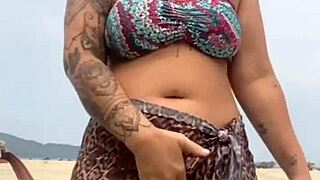 i stayed naked on the beach, the guy got hard, and i grabbed his dick