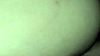 madrasta got on all fours on the back seat for big cock