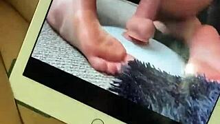 A Little Afternoon Licking Session for Mature Couple