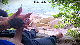 Horny amateurs masturbate to surprise cum on beach