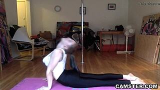 Big natural tits brunette performs yoga live on webcam