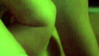 Man licks milf pussy until she orgasms