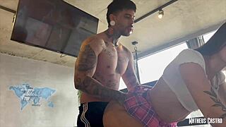 Aluna, addicted to sex, invited her muscular professor for private lessons with Victoria Camargo