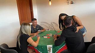 Chamamos um casal de amigos para uma noite de jogos mas a verdadeira inten��o era fazer troca de casal