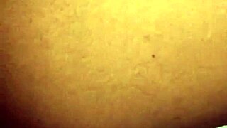 pongo a esta senora a que me de un buen oral