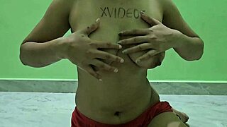 Desi College Girl Shares Hot Viral Videos