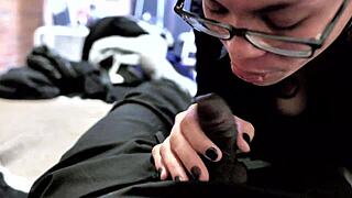 Former ghetto gagger has blowjob skills backstage