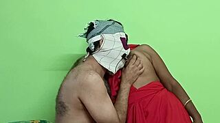 Is the black Indian housewife sucking that tight anus?