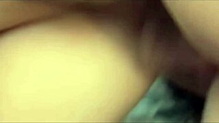 Ana miller e ktal em fodendo na piscina, vamos ver